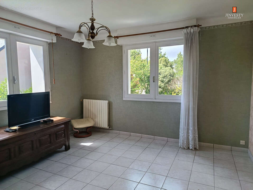 Maison à BRANDERION