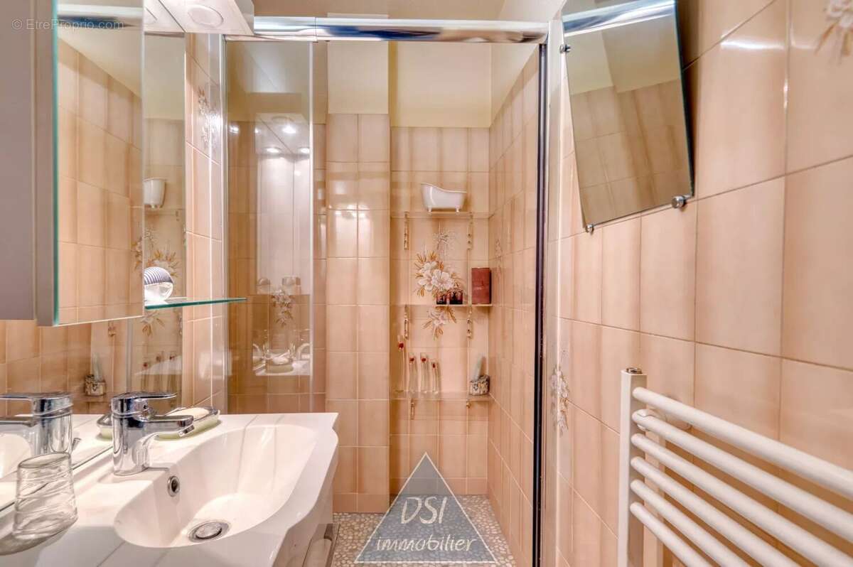 Appartement à CALUIRE-ET-CUIRE