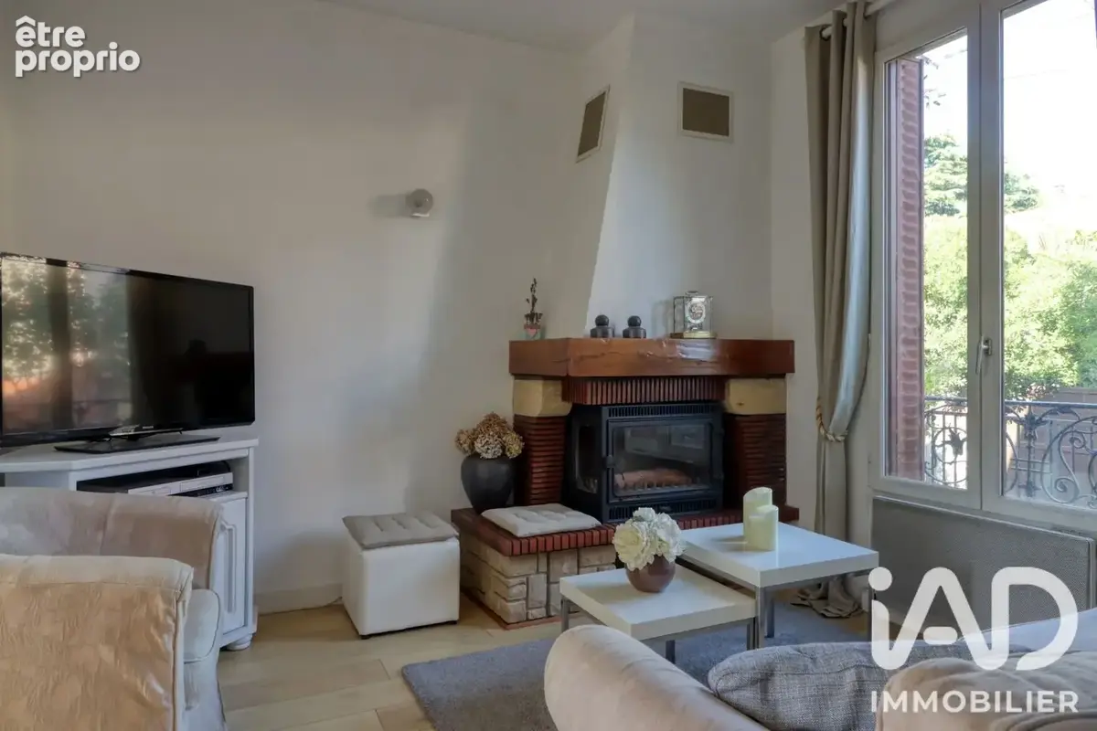 Photo 1 - Maison à HOUILLES