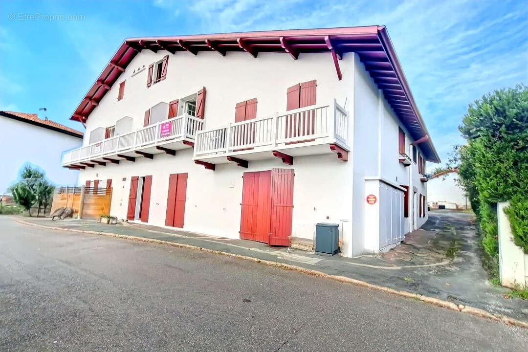 Appartement à CIBOURE