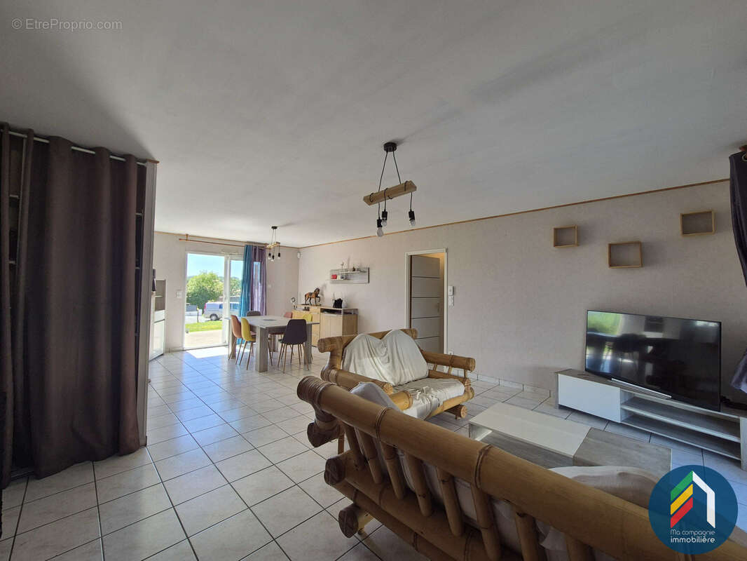 Maison à REAUMUR
