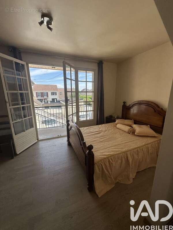 Photo 9 - Appartement à CHELLES