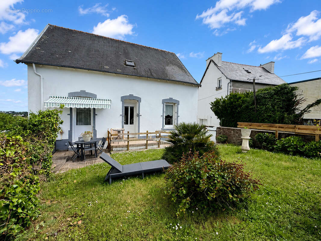 Maison à AUDIERNE