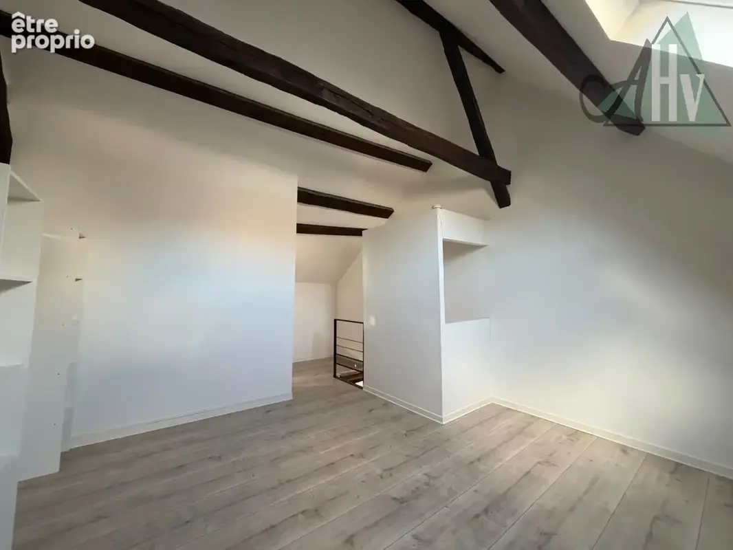 Duplex - F2 de 63m2 - cœur de Provins ! - photo 6