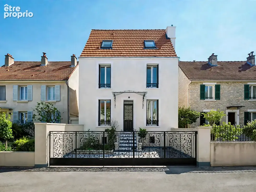 Photo Terrain à Colombes au prix de 262 000€