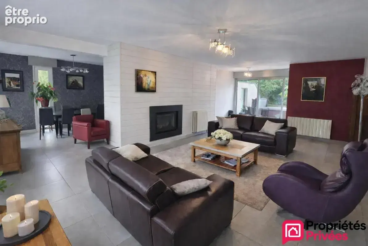 Maison d'Architecte à proximité de Saint-Hilaire-du-Harcouët,  9 pièce(s) 229 m2 - photo 3