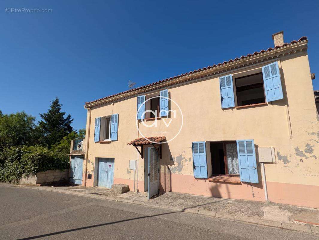 Maison à PIERREFEU-DU-VAR