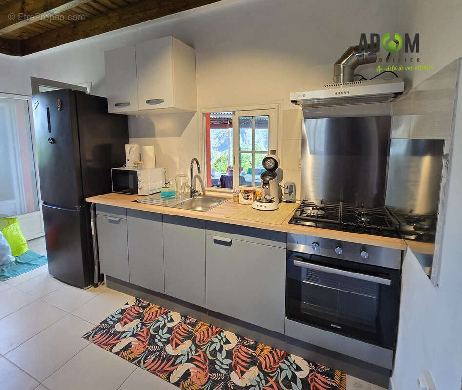 Maison 60 m² à Cilaos  - photo 4