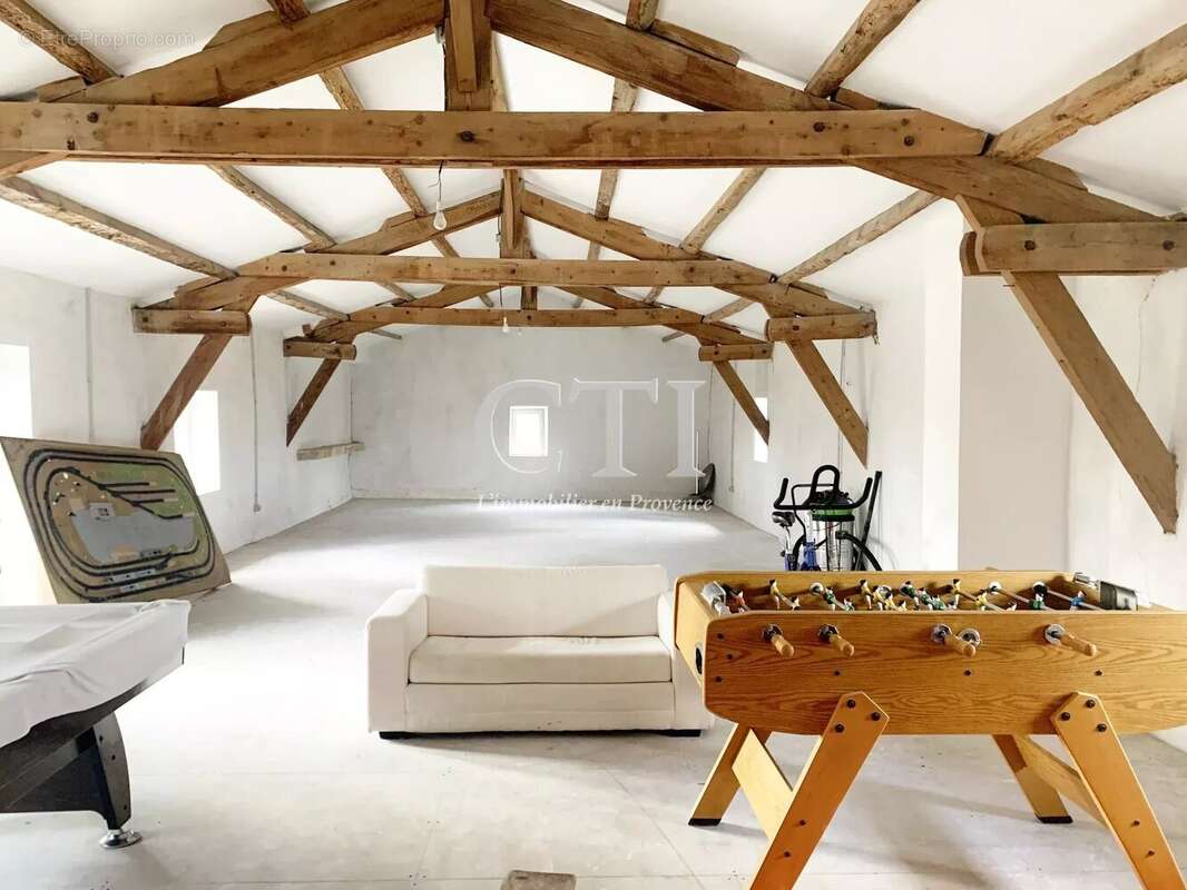 Maison à VAISON-LA-ROMAINE