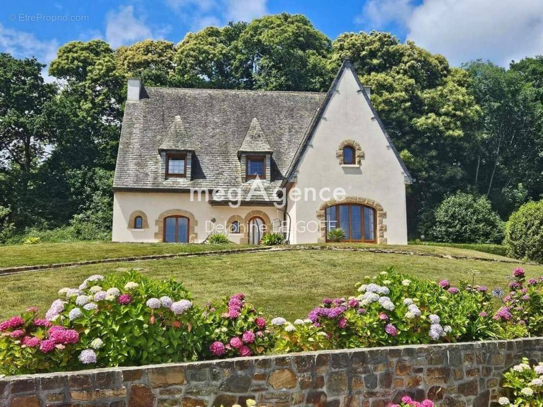 Maison à PLOUBAZLANEC