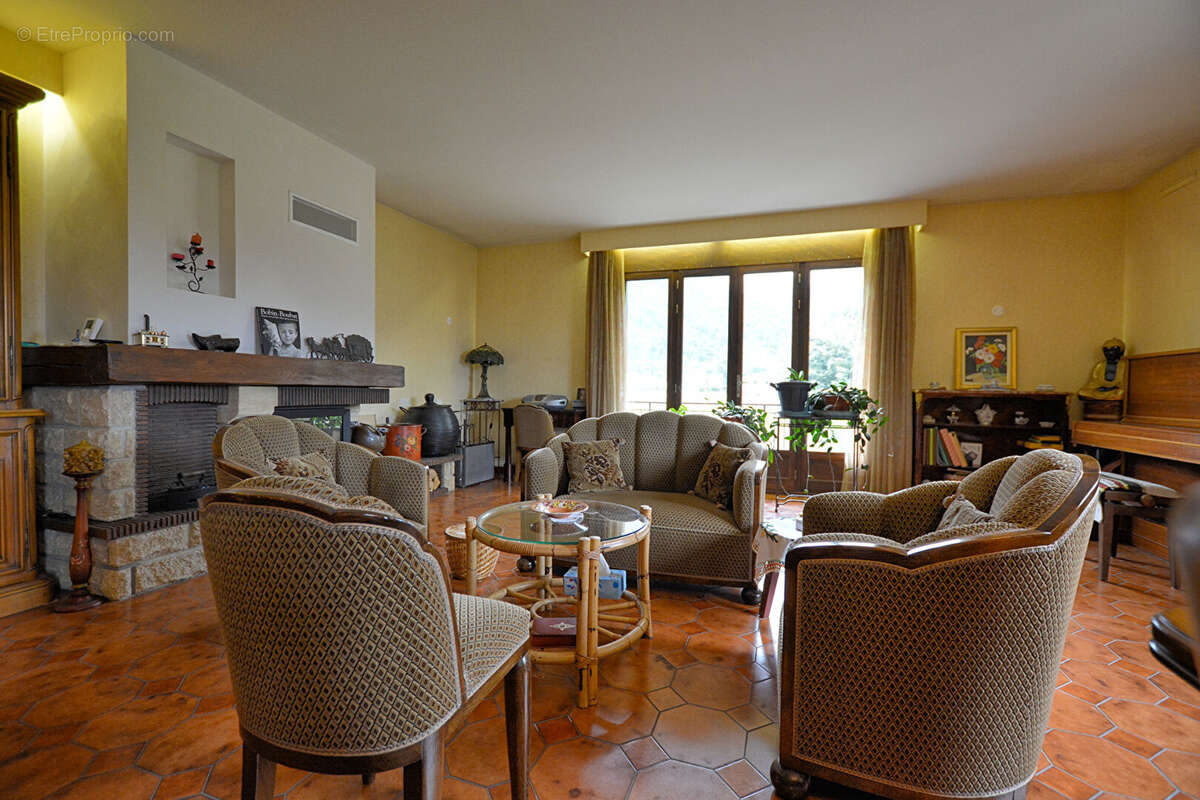 Maison à SCIONZIER