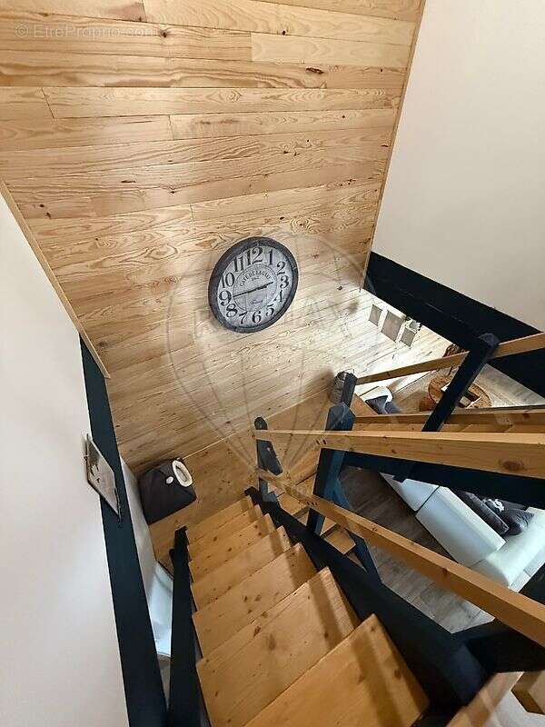 Maison à SAINT-GEORGES-DE-RENEINS