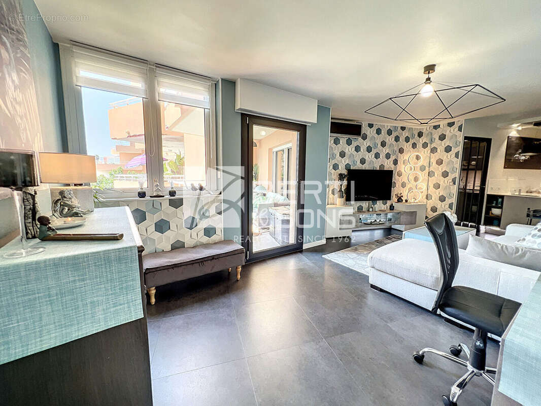 Appartement à SAINT-RAPHAEL