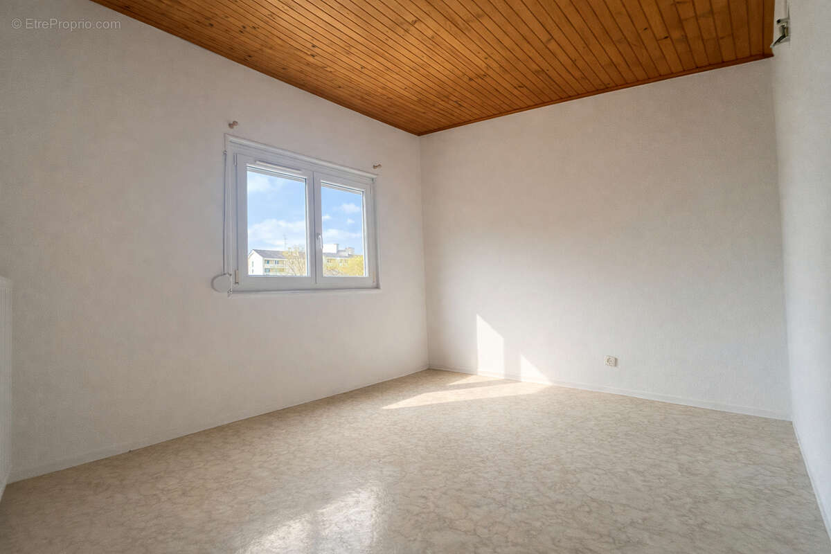 Maison 81m² à besançon - photo 6
