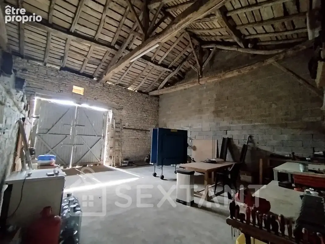 Charmante maison en pierre avec grange et jardin  3 chambres  135 m² habitables - photo 19