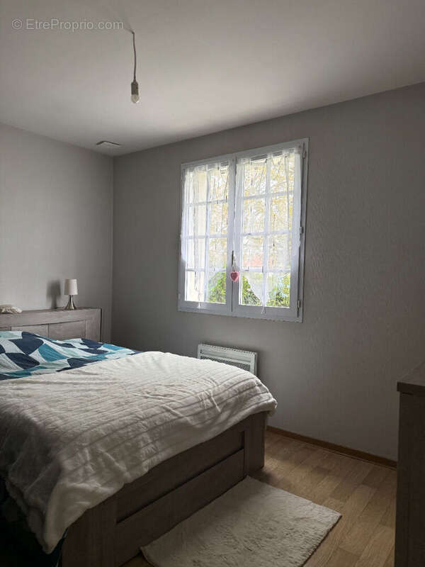 Maison à MONTAIGU