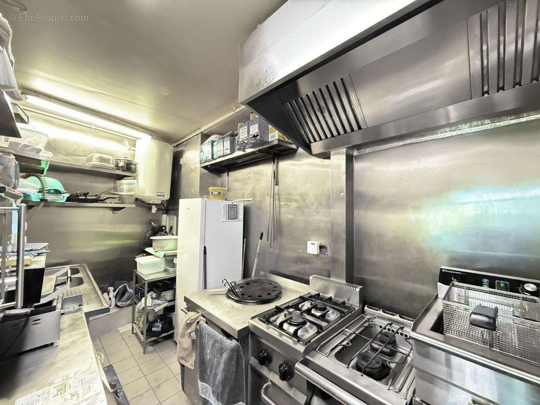 Commerce à CHARENTON-LE-PONT