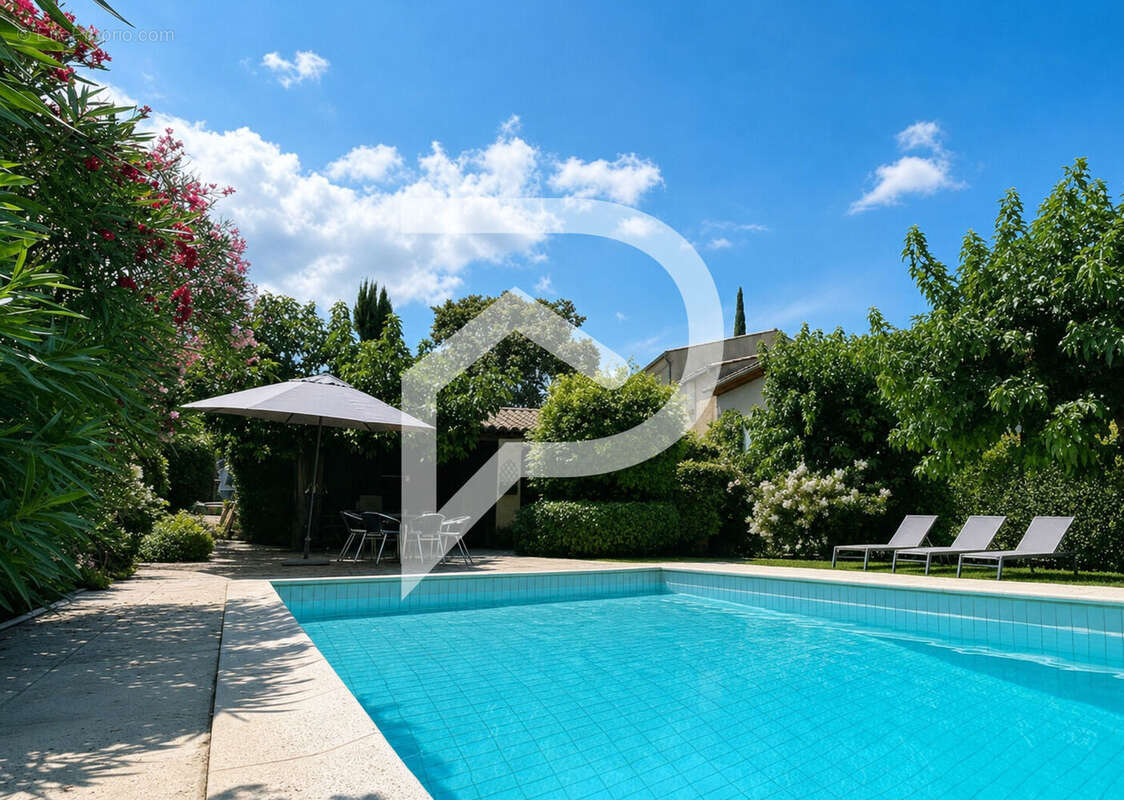 Maison à vendre Malataverne 5 pièce(s) 110 m2 - photo 3