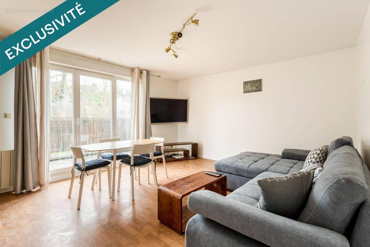 Photo 1 - Appartement à CHOISY-LE-ROI