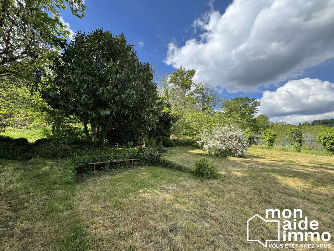 Maison à COULOUNIEIX-CHAMIERS