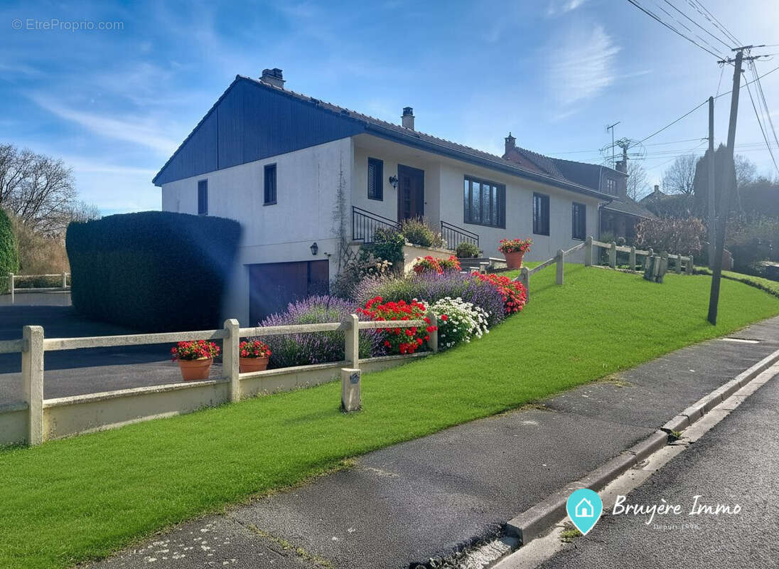 Maison à FOURMIES