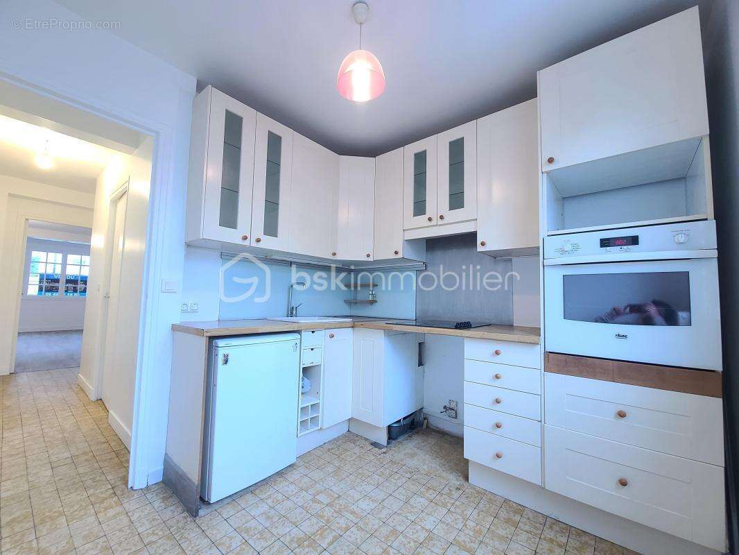 Appartement à COLOMBES