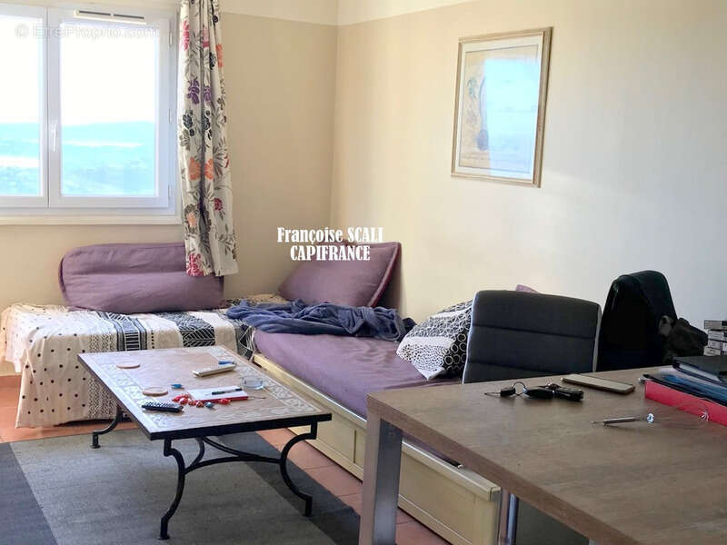 Appartement à LES ISSAMBRES