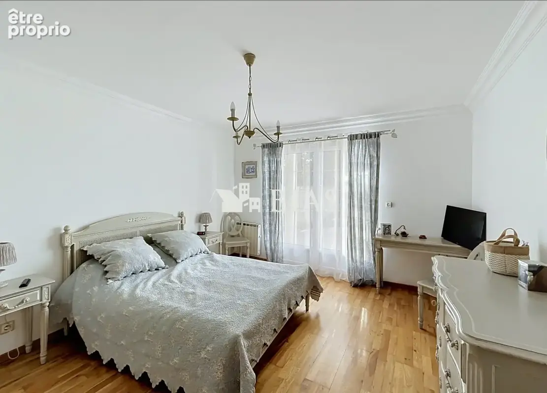 Maison 4 pièces 144 m² à vendre à Grand-Couronne (76530) - photo 8