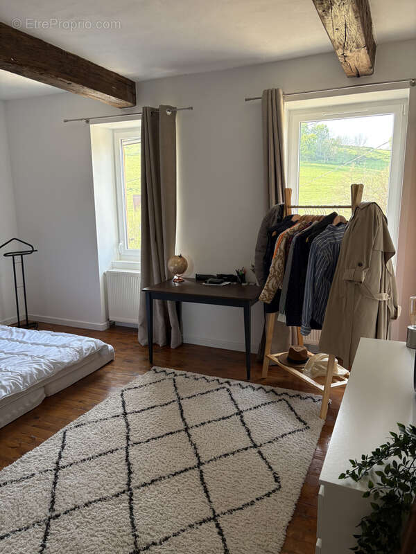 Maison à CHARLIEU