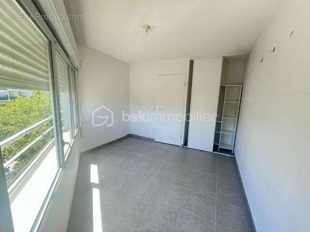 Appartement 2 chambres avec terrasse - photo 4