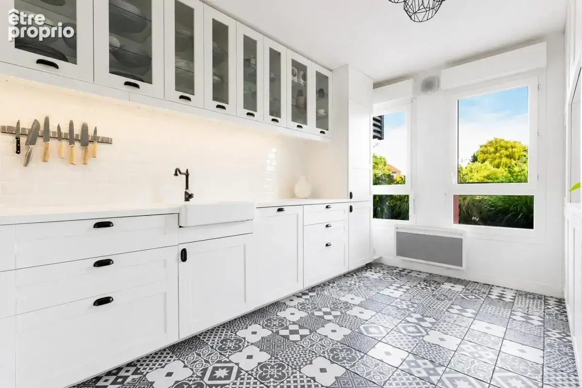 Appartement de 5 pièces de 107 m² à Saint-André-lez-Lille - photo 3