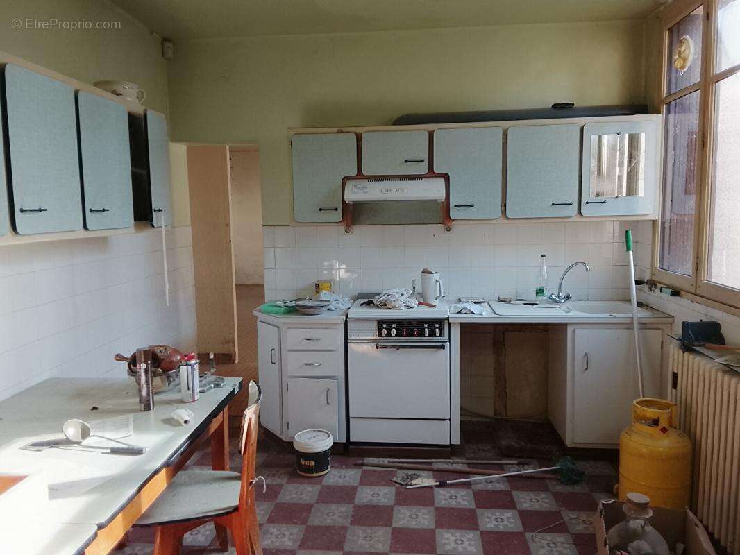 Maison Le  Petit Pressigny 8 pièce(s) 200 m2 - photo 8