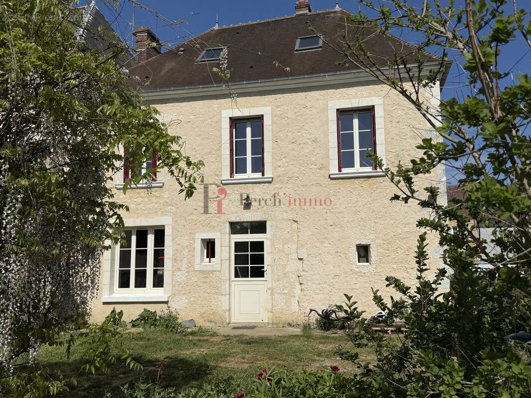 Maison à MAUVES-SUR-HUISNE