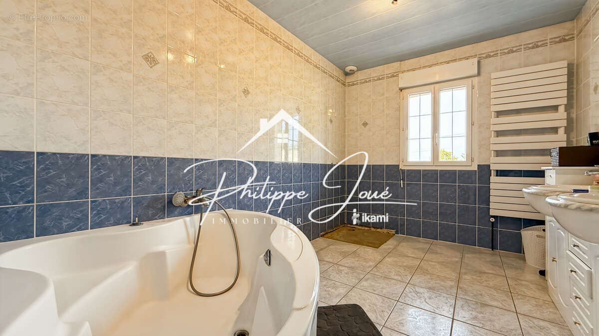 Maison 4 pièces de 127 m2 à Rosoy 89100 - photo 10