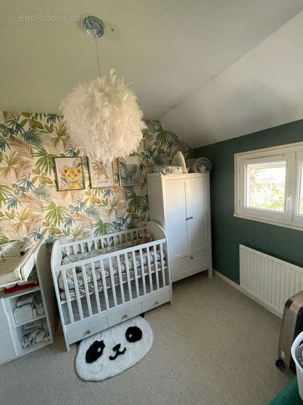 Maison à SAINT-JEAN-DE-BRAYE