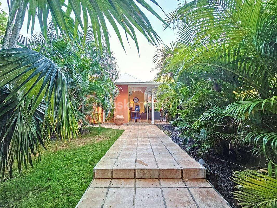 Maison à SAINT-FRANCOIS