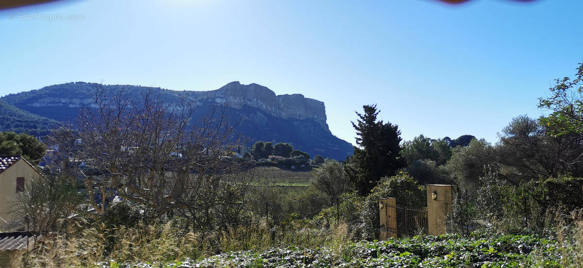 Terrain à CASSIS