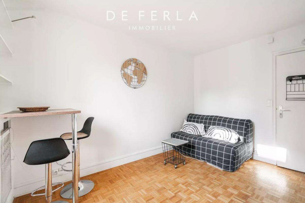 Appartement à PARIS-15E