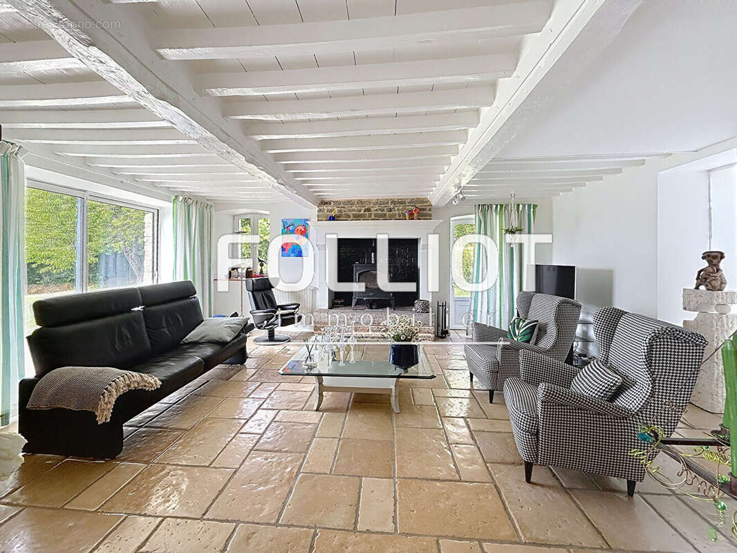 EXCLUSIVITE Maison Souleuvre en Bocage 6 pièce(s) 189 m2  REF 14407SL - photo 2