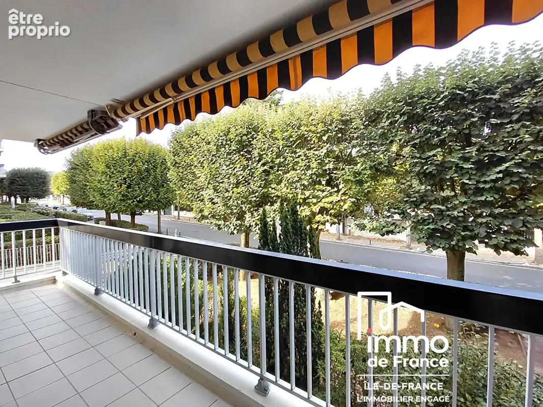 Appartement Rueil Malmaison 4 pièce(s) 82 m2 - photo 12