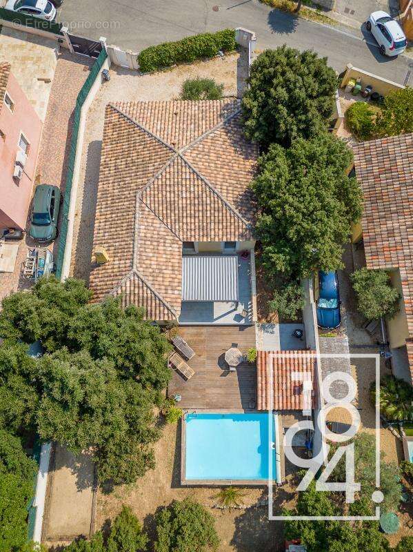 Maison à ROGNAC