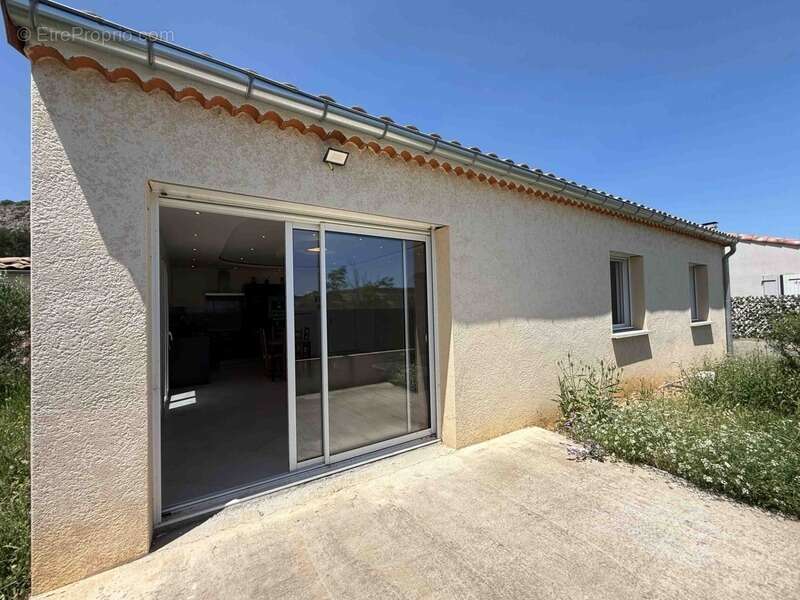 Maison de plain-pied récente – 81,5 m² – 3 chambres – Garage - Châteauneuf-de-Chabre (05) - photo 30