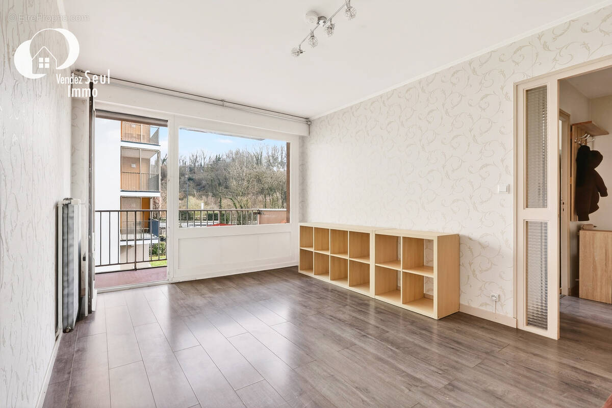 Appartement à SAINT-JULIEN-EN-GENEVOIS