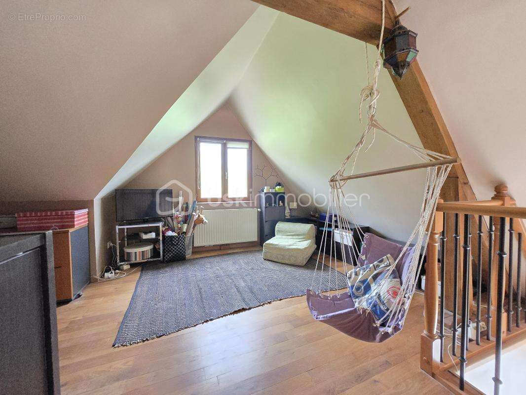 Maison à COULANGES-LES-NEVERS