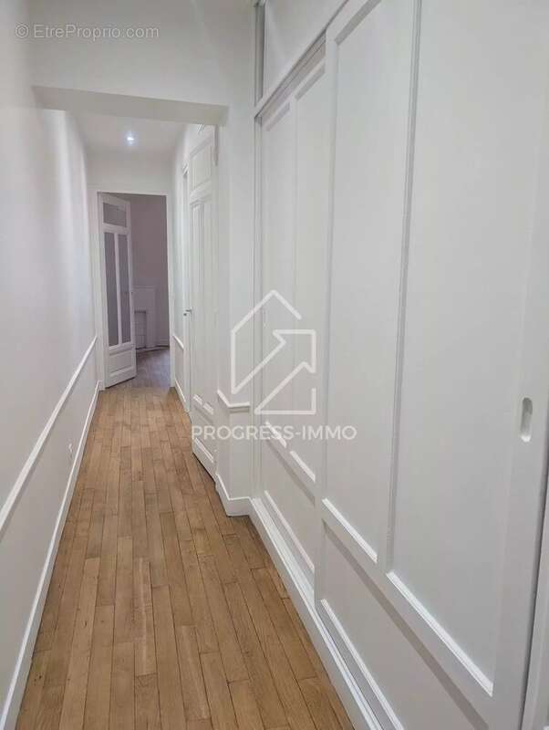 Appartement à SAINT-MANDE