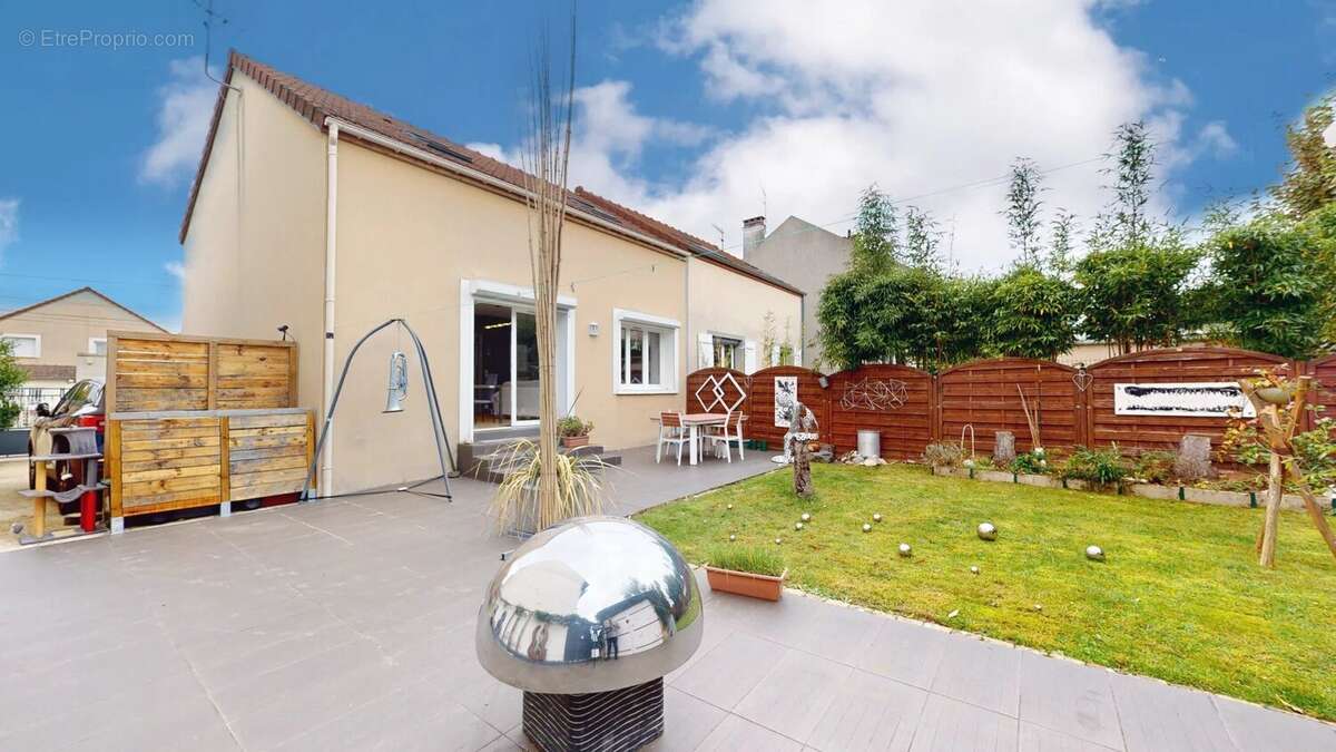 Maison à MONTFERMEIL