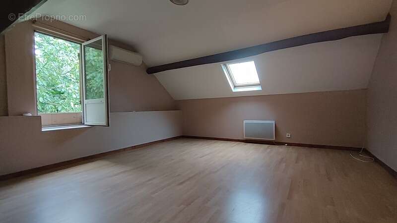 Maison à FOUCHEROLLES