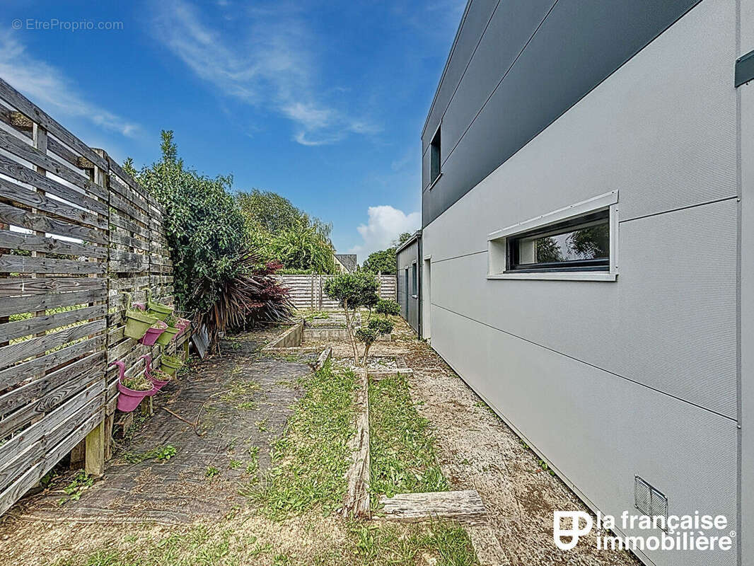 Maison à BOISGERVILLY