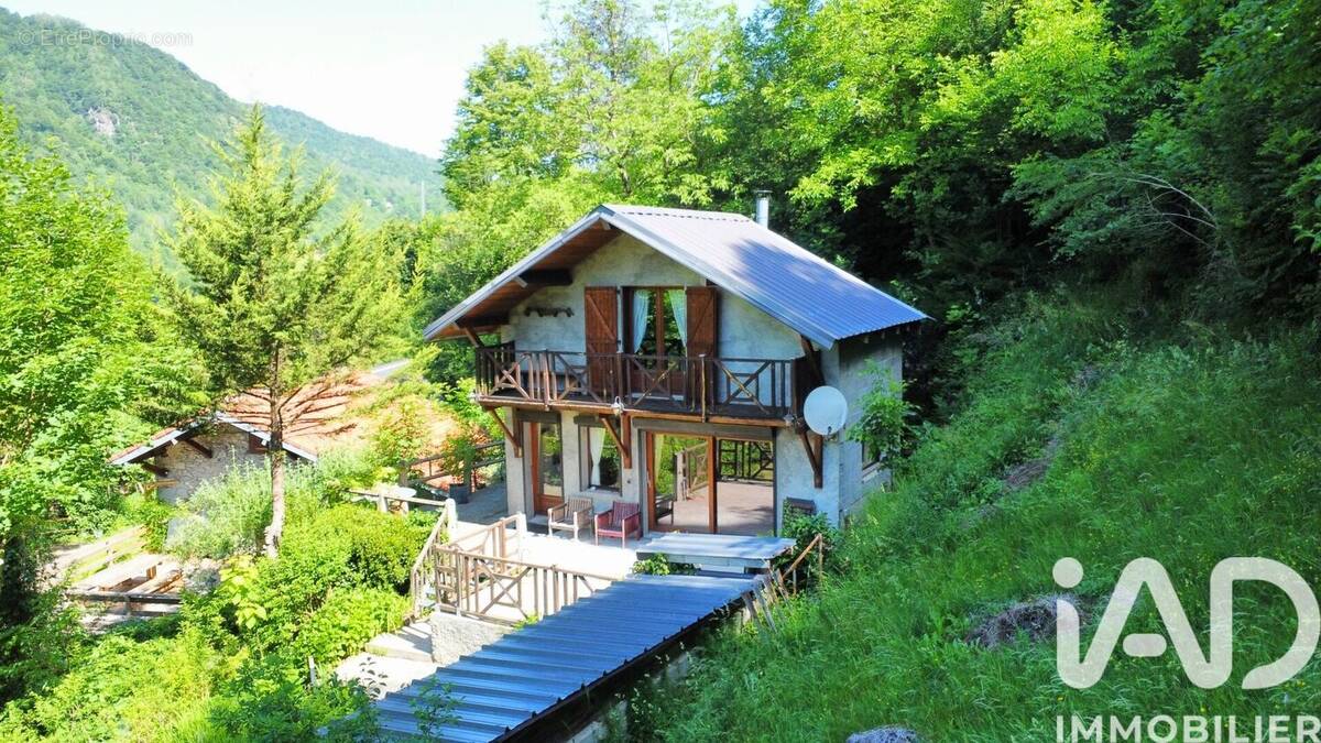 Photo 1 - Maison à ERCE