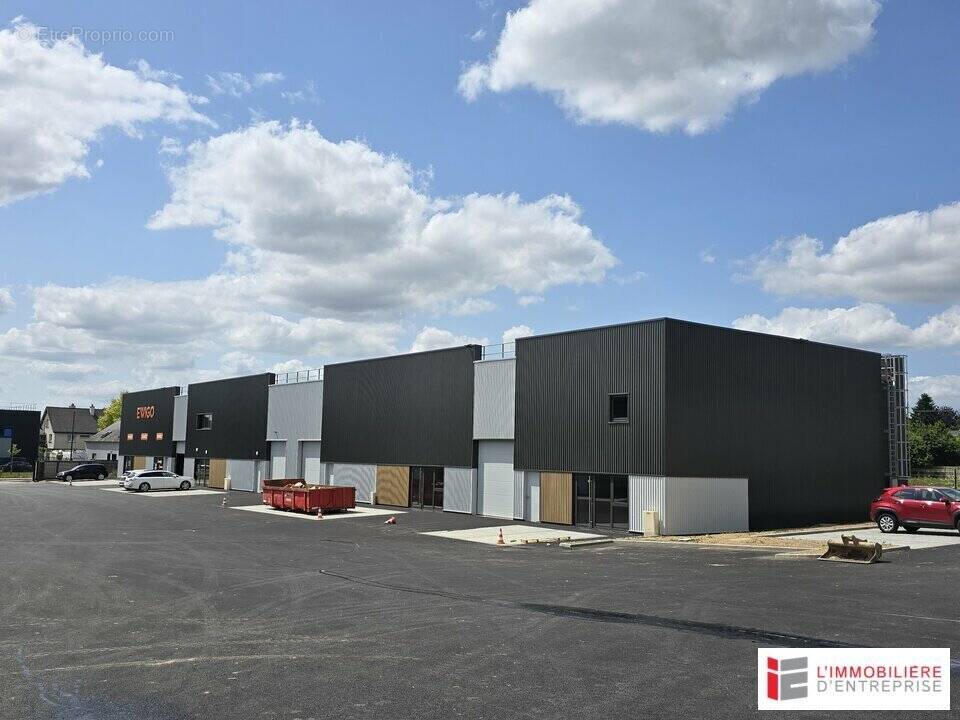 Local d'activite a vendre - photo 3